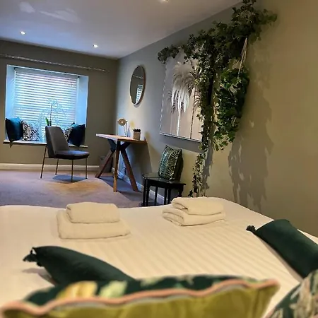 Stable Yard بيت ريفي