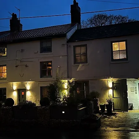 Stable Yard بيت ريفي ريتشموند